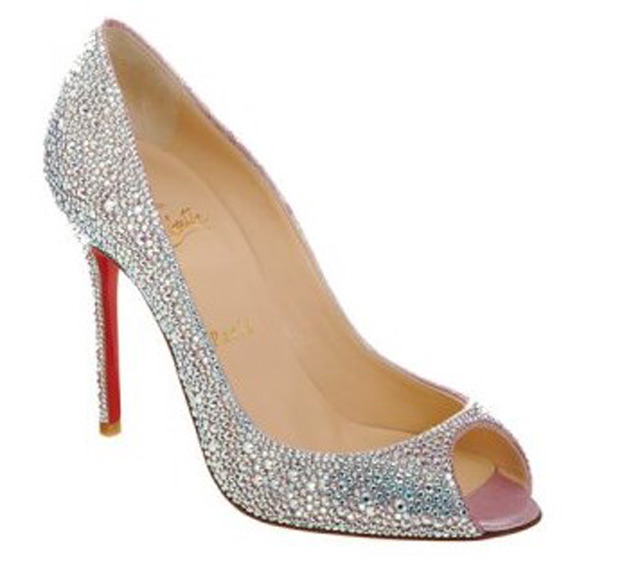 akriva-papoutsia-e-podi-picture-03