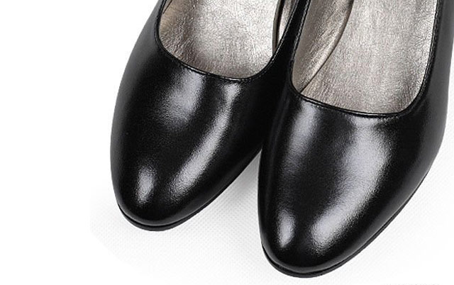 mystika-gia-papoutsia-e-podi-picture-03