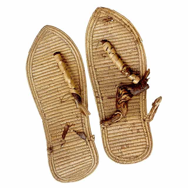 papoutsia-ston-kosmo-e-podi-picture-01