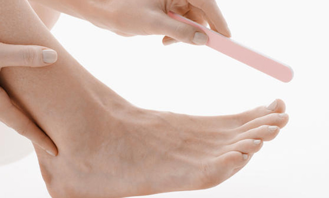 o-dekalogos-frondidas-ton-podion-e-podi-picture-03