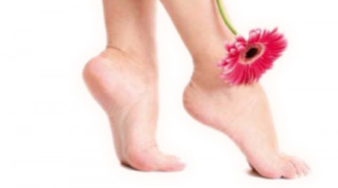 Μυστικά για βελούδινες πτέρνες