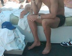 Ο ΔΙΑΣΗΜΟΣ ΠΟΔΟΣΦΑΙΡΙΣΤΗΣ ΠΟΥ ΚΑΝΕΙ ΠΕΝΤΙΚΙΟΥΡ!