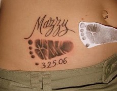 ΤΑΤΟΥΑΖ ΜΕ ΤΑ ΠΑΤΟΥΣΑΚΙΑ ΤΟΥ ΜΩΡΟΥ ΣΑΣ