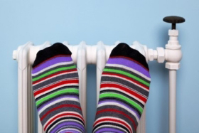 9-simadia-xolisterolis-pou-vlaptoun-ta-podia-e-podi-picture-03