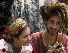 Ταξίδεψαν στην Ινδία… με τα πόδια