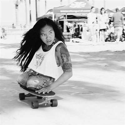 genithike-xoris-podia-e-podi-picture-02