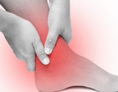 Ουρικό οξύ: Τι να τρώτε και τι να αποφεύγετε για να μειωθούν τα συμπτώματα