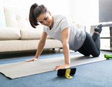 Γιατί είναι σημαντικό να γυμνάζεστε στην καραντίνα – Απλοί τρόποι να μείνετε σε φόρμα