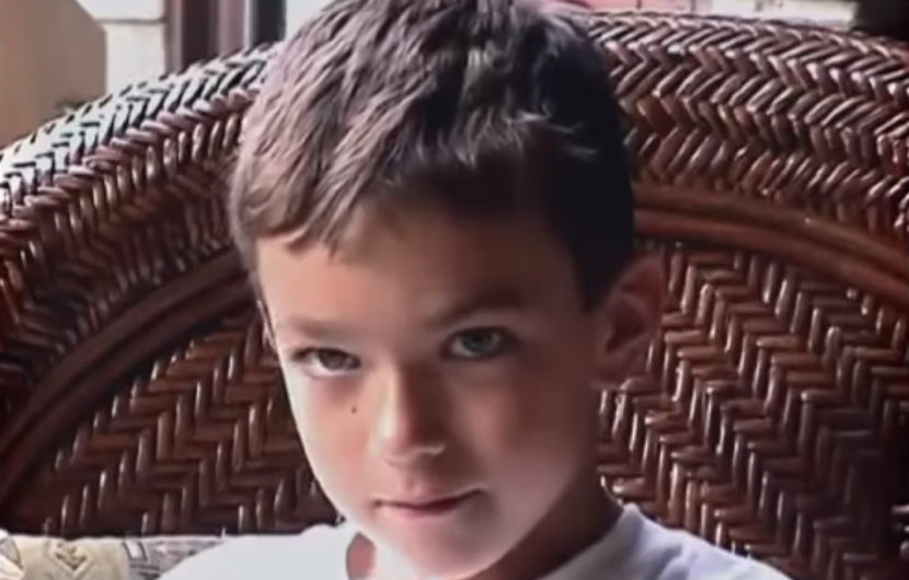 Η ιστορία του παιδιού που γεννήθηκε με ένα πόδι και έγινε ποδοσφαιριστής